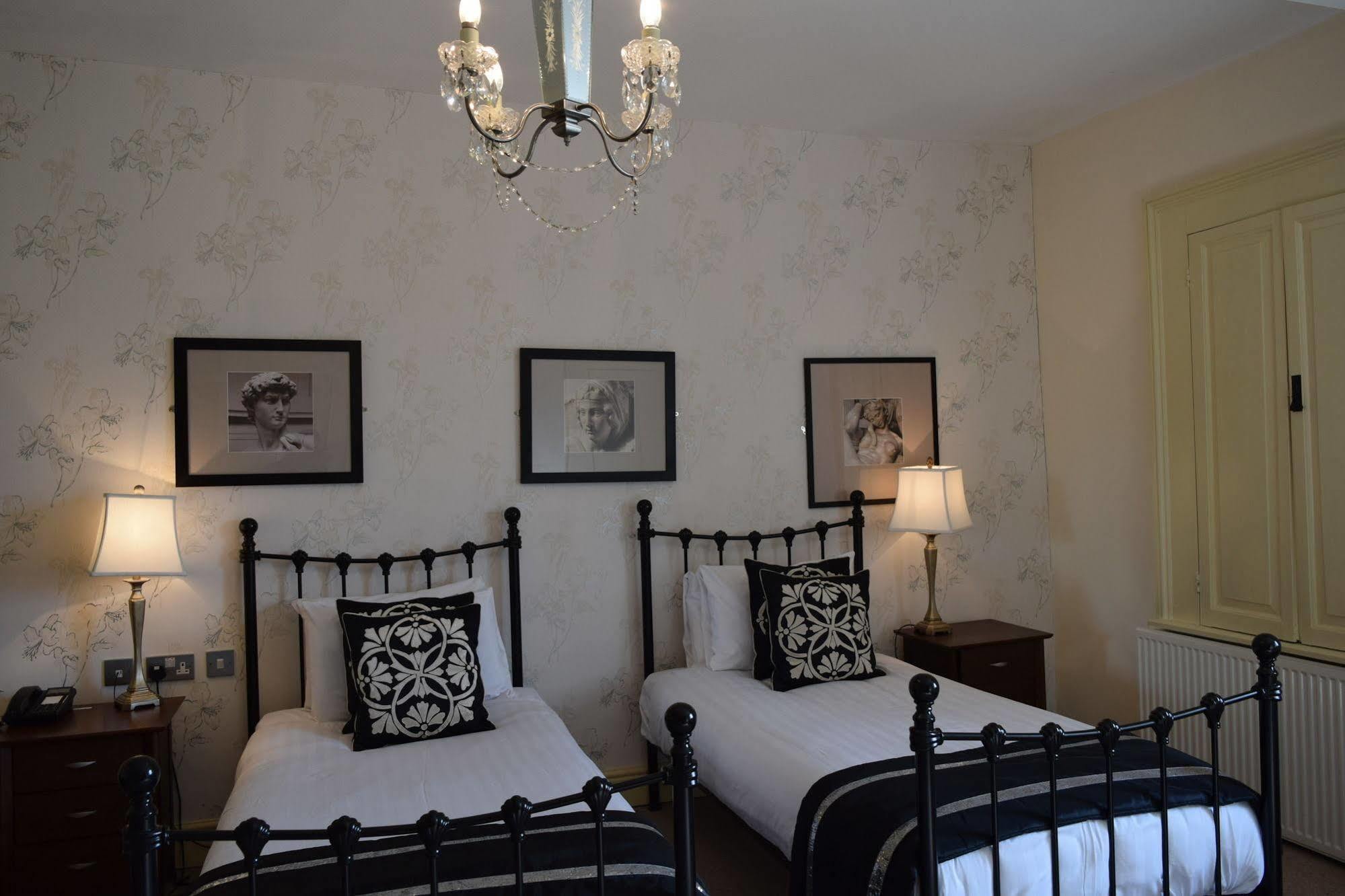Hotel The French Partridge à Hartwell Extérieur photo